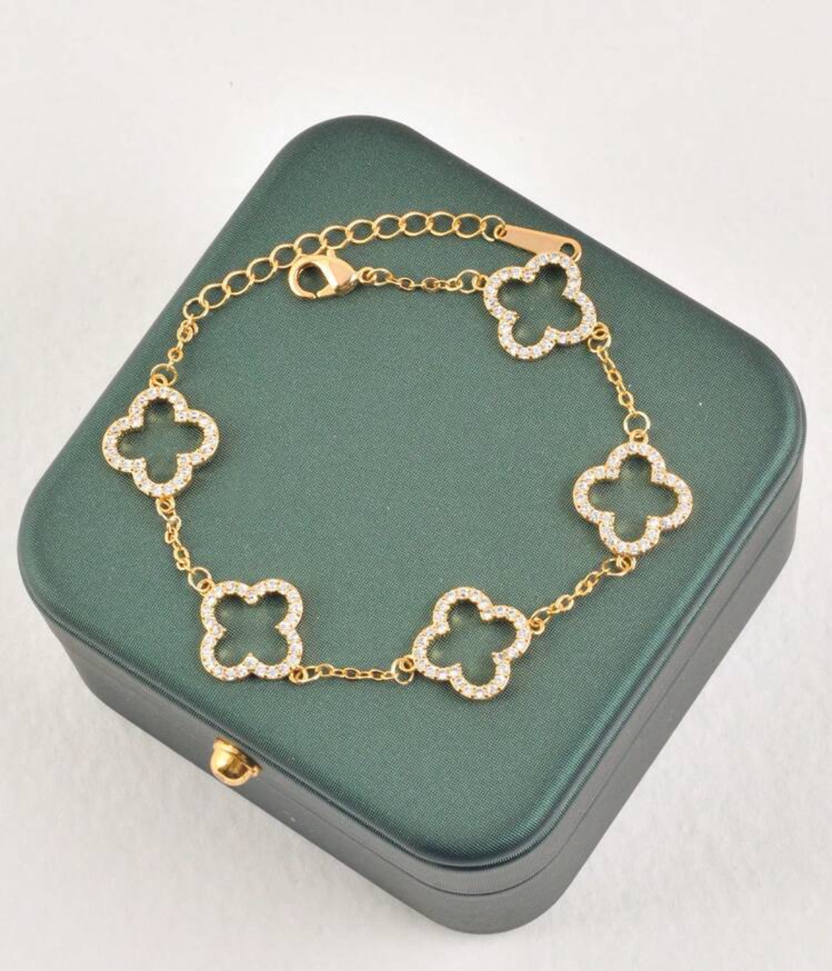 Gold Clover Bracelet