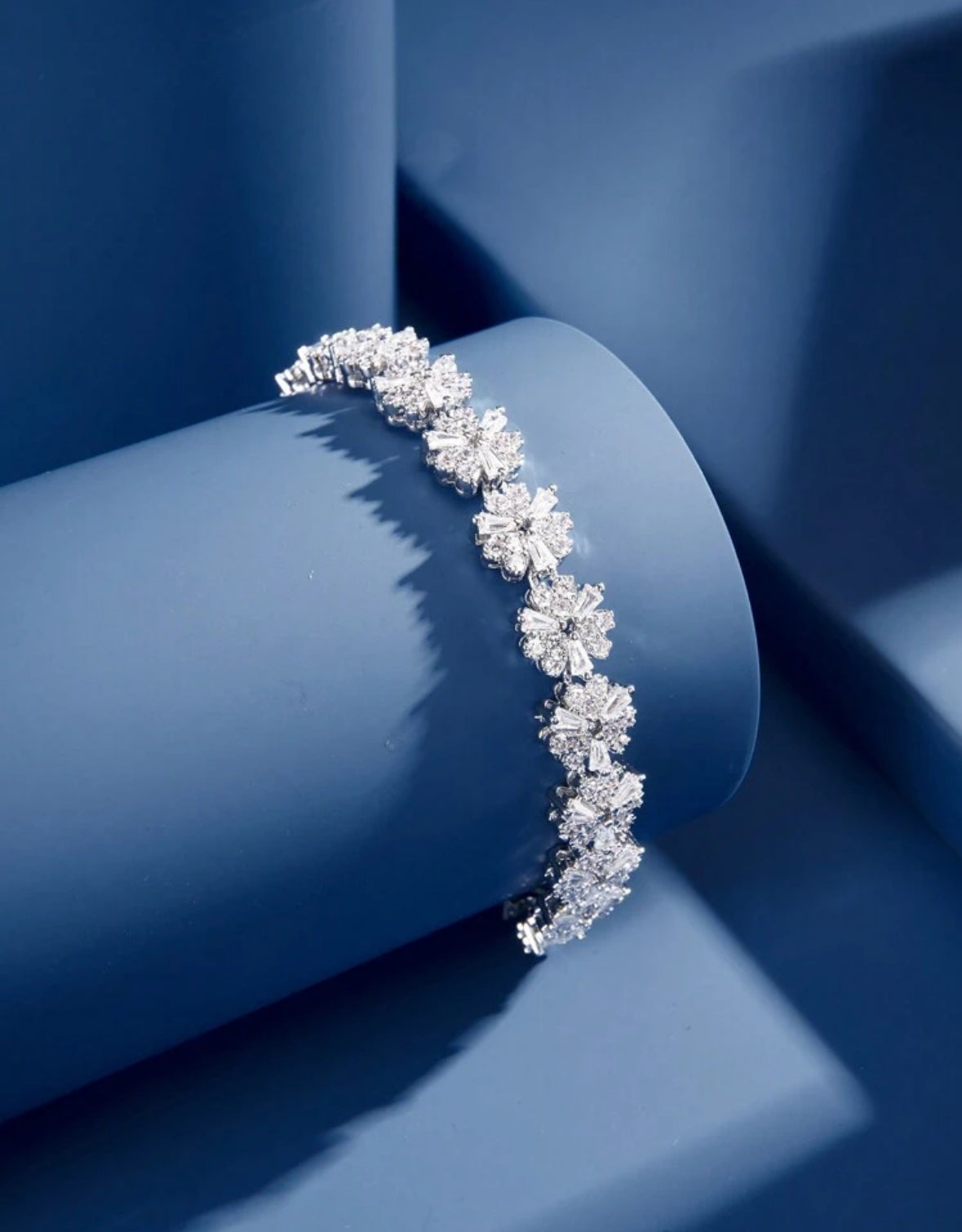 White Gold Flower Bracelet